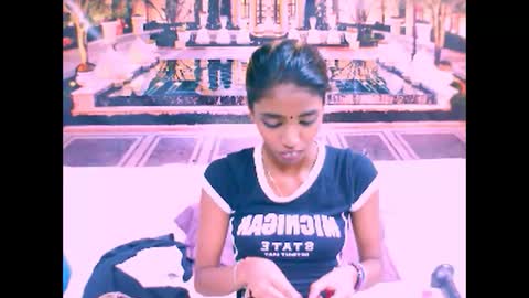 indiansexyslender4u2luv online show from 02.26.25