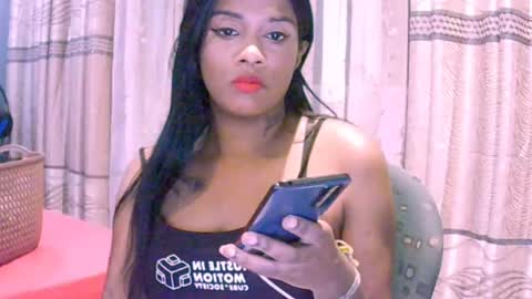 Snapshot of indiansexyy21 chatting on 04.11.26 indiansexyy21 online show from 04.11.26