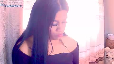 Snapshot of indiansexyy21 chatting on 04.23.26 indiansexyy21 online show from 04.23.26