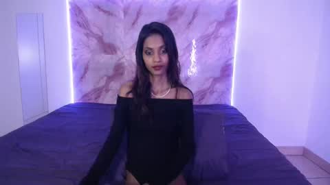 Snapshot of indiantia24 chatting on 01.12.25 TIA online show from 01.12.25