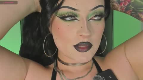 Hey  Im Indie follow me on my instagram  online show from 01.15.26