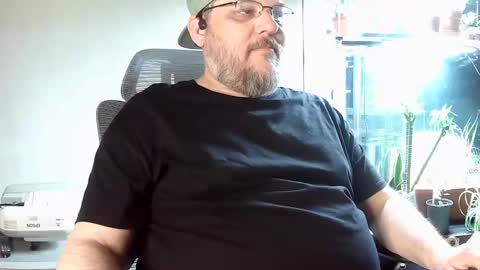 Snapshot of indigolvr chatting on 04.21.26 BroLOU online show from 04.21.26