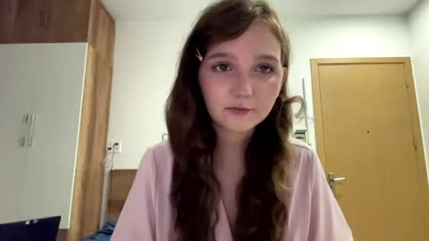 Viola online show from 05.17.26