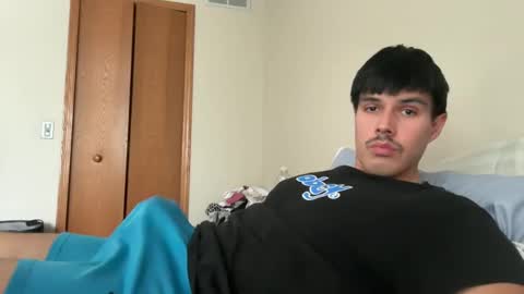 Snapshot of infamouslucas chatting on 01.11.25 Lucas online show from 01.11.25