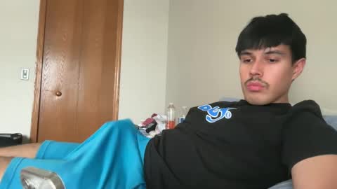 Snapshot of infamouslucas chatting on 01.12.25 Lucas online show from 01.12.25