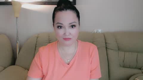 Snapshot of infinity_loveliness chatting on 11.08.25 Infinity online show from 11.08.25