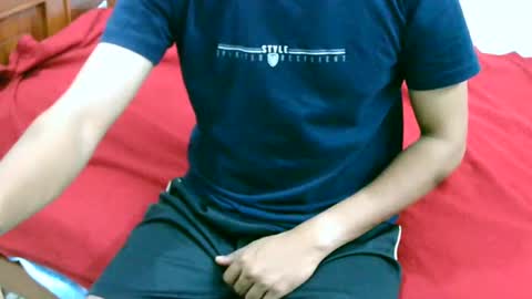 Inglorious Hairy Uncut online show from 12.23.24