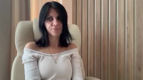 InjaAtHome online show from 09.14.25