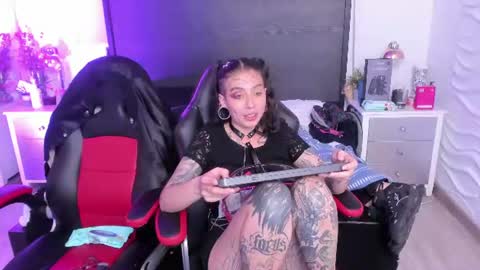 Snapshot of inkedsinners_ chatting on 06.19.26 inkedsinners_ online show from 06.19.26