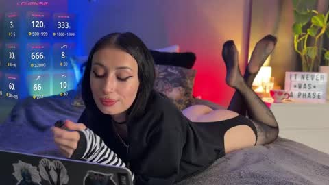 Xenia online show from 03.27.26