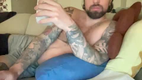 Snapshot of inktyler chatting on 02.09.25 inktyler online show from 02.09.25