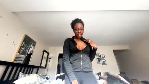 Duckyyxxox online show from 02.17.26