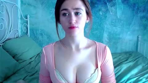 Lina online show from 02.16.26