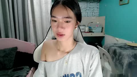 Reign online show from 04.06.26