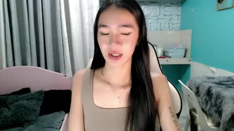 Reign online show from 04.07.26