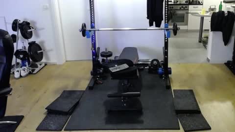 Snapshot of insanemaxxx chatting on 12.06.24 insanemaxxx online show from 12.06.24