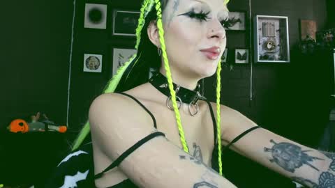   SANIA  online show from 02.08.25