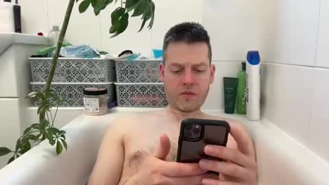 InterestedHun online show from 03.04.25