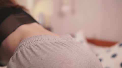 Avie online show from 03.21.26