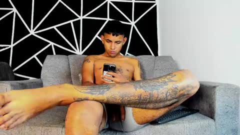 Snapshot of invictu_mastercum420 chatting on 04.29.26 El Way online show from 04.29.26