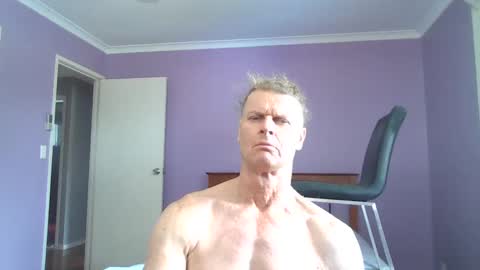 Snapshot of inxs2much chatting on 03.02.25 inxs2much online show from 03.02.25