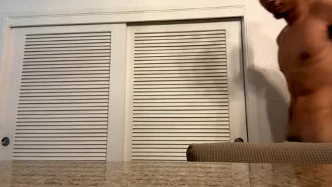 Snapshot of inyabitcch chatting on 02.17.25 Raxton online show from 02.17.25