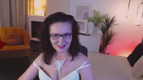 Irene online show from 10.16.25