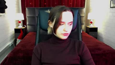 Snapshot of irenebailey chatting on 11.17.25 IreneBailey online show from 11.17.25