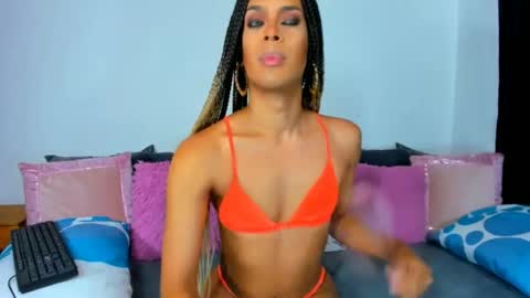 Snapshot of irenephill chatting on 07.11.26 Irene Aguirre online show from 07.11.26