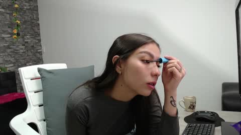 Snapshot of iris_joi chatting on 01.24.25 Iirs online show from 01.24.25