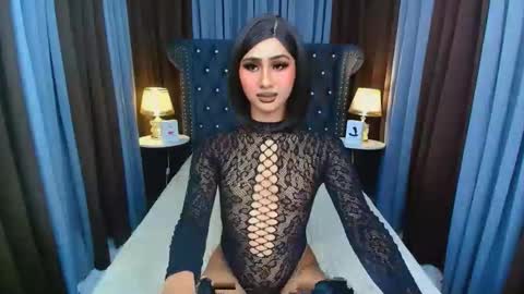 Iris online show from 04.10.26