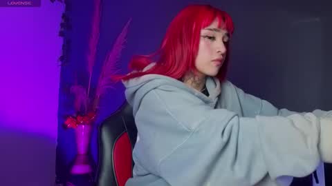 Snapshot of iris_magic_ chatting on 02.12.26 Iris online show from 02.12.26