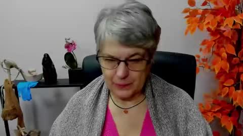 I R I S online show from 12.06.24