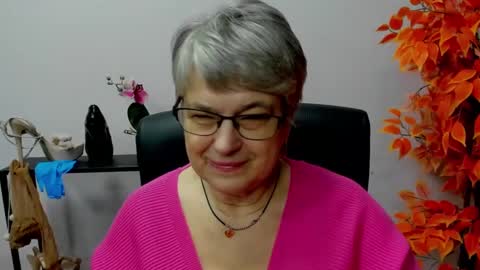 I R I S online show from 12.06.24