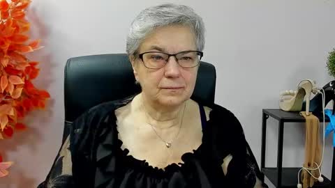 I R I S online show from 11.27.25