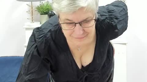 I R I S online show from 03.02.26