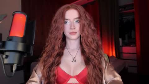 Miss Iris Fansly Miss Iris new inst.  online show from 09.20.25