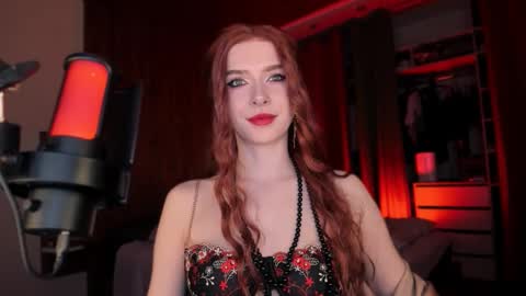 Miss Iris Fansly Miss Iris new inst.  online show from 09.28.25