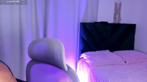 Iris Moira  online show from 02.14.26