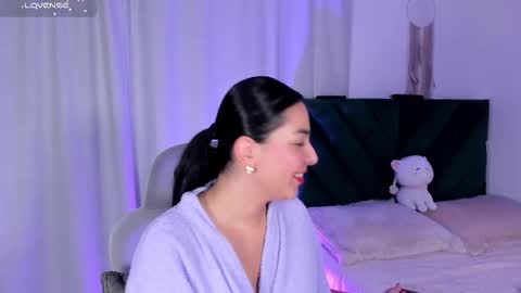 Iris Moira  online show from 02.20.26