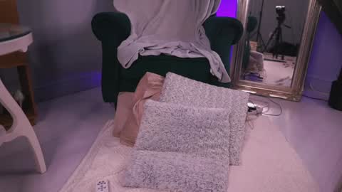 Maria online show from 12.23.24