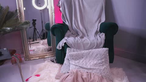 Maria online show from 12.30.24