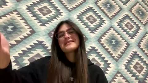 irisss31 online show from 10.13.25