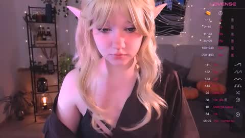 Snapshot of irma_bell chatting on 10.18.25 Irma online show from 10.18.25