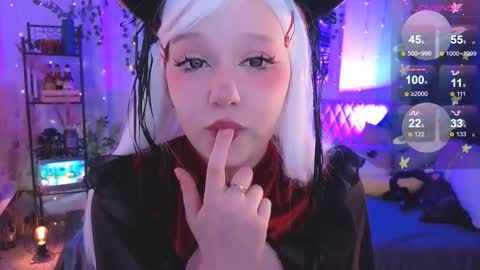 Snapshot of irma_bell chatting on 11.30.25 Irma online show from 11.30.25