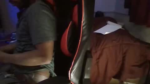 Snapshot of ironcogking chatting on 12.20.25 SexEngine88 online show from 12.20.25