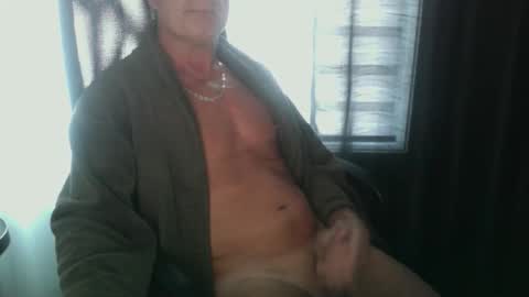 ironout007 online show from 10.19.25