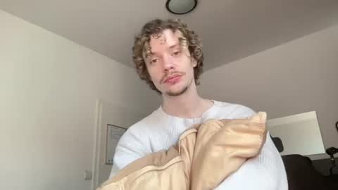Sam online show from 07.02.26