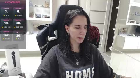 Snapshot of irwi_tomboy chatting on 09.15.25 Irwi Tomboy online show from 09.15.25