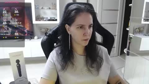 Snapshot of irwi_tomboy chatting on 11.06.25 Irwi Tomboy online show from 11.06.25